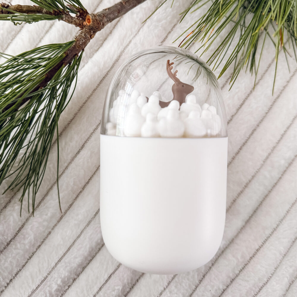 LYVION Wattenstaafjeshouder met hertje – Wit