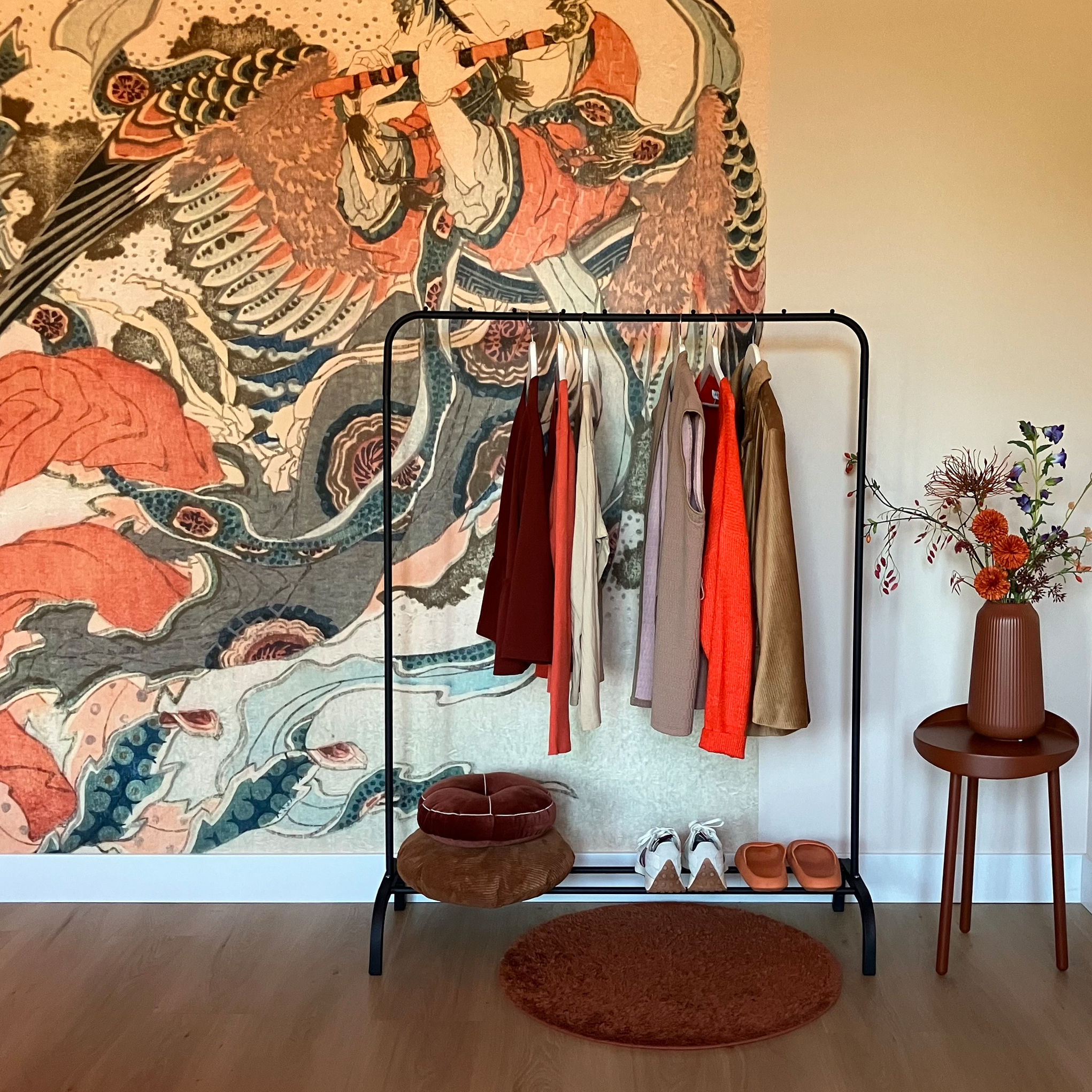 QUVIO Kledingrek met schoenen opbergruimte – 40 x 110 x 150 cm – Zwart