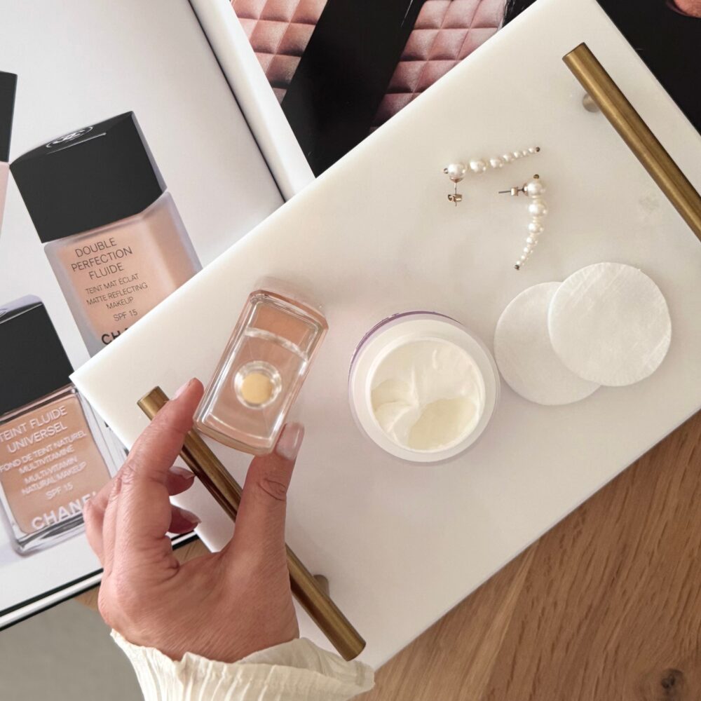 QUVIO Dienblad met gouden handvaten – 20 x 30 cm – Marmer