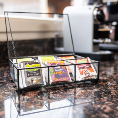 theedoos-zwart-glas-metaal