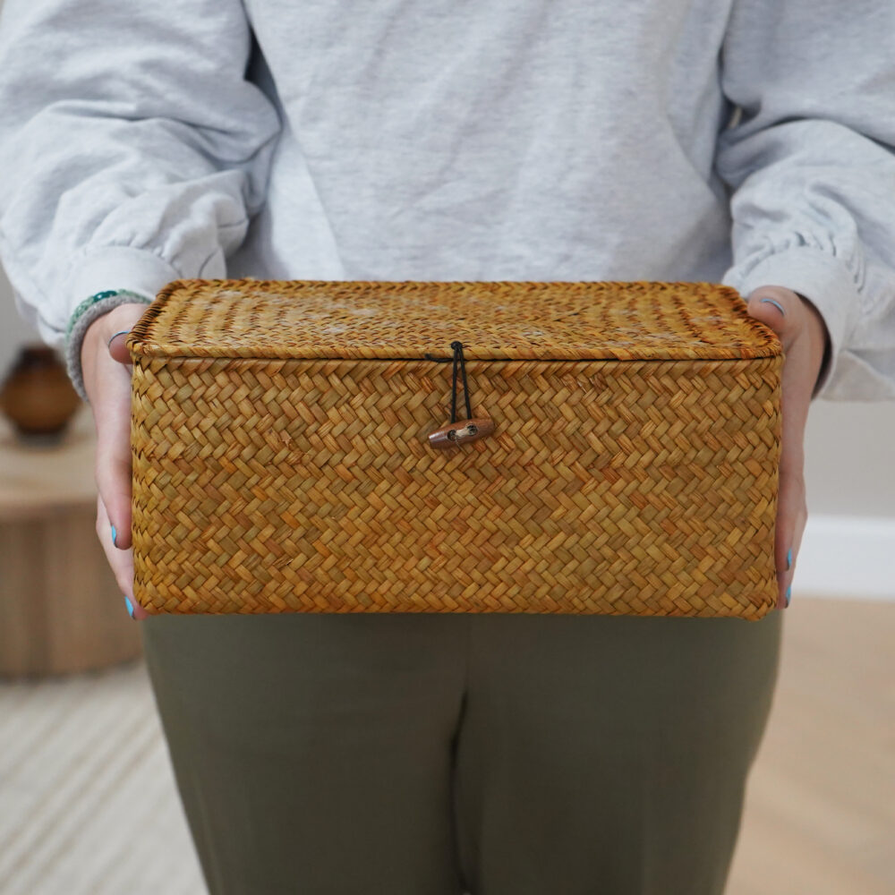 QUVIO Opbergmand – Rotan – Bruin