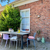 QUVIO Bloempot voor aan de wand – 15 x 43,5 cm – Terracotta