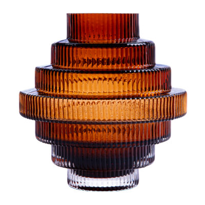 opvallende vaas droogbloemen