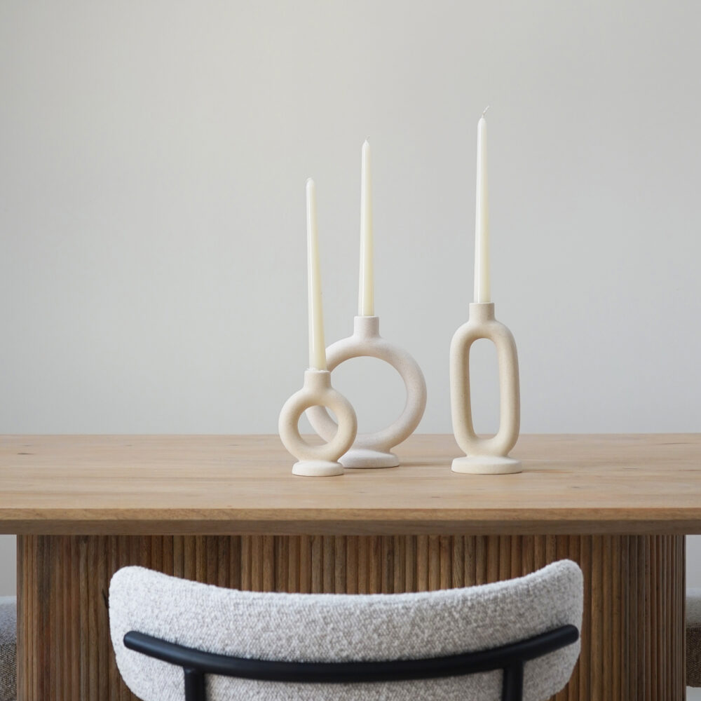 QUVIO Ronde kaarsenhouder – Rond – Keramiek – Gebroken wit – Klein