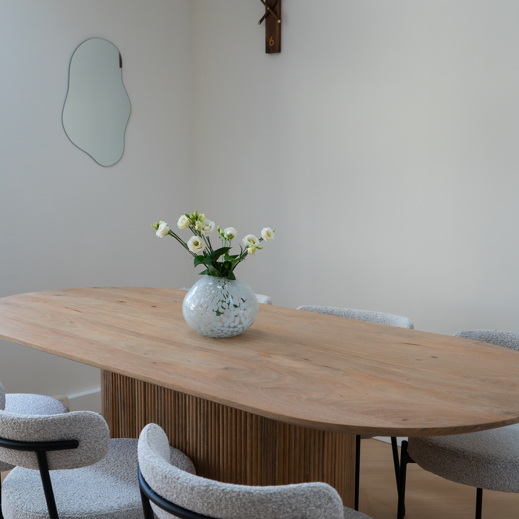 Lewis & Loft Eettafel Lynn – Ovaal – 200×90 cm – FSC®-gecertificeerd mangohout – Naturel