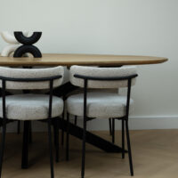 QUVIO Eettafel Sofia– Ovaal – 180×90 cm – Stalen kruispoot – FSC®-gecertificeerd mangohout – Naturel