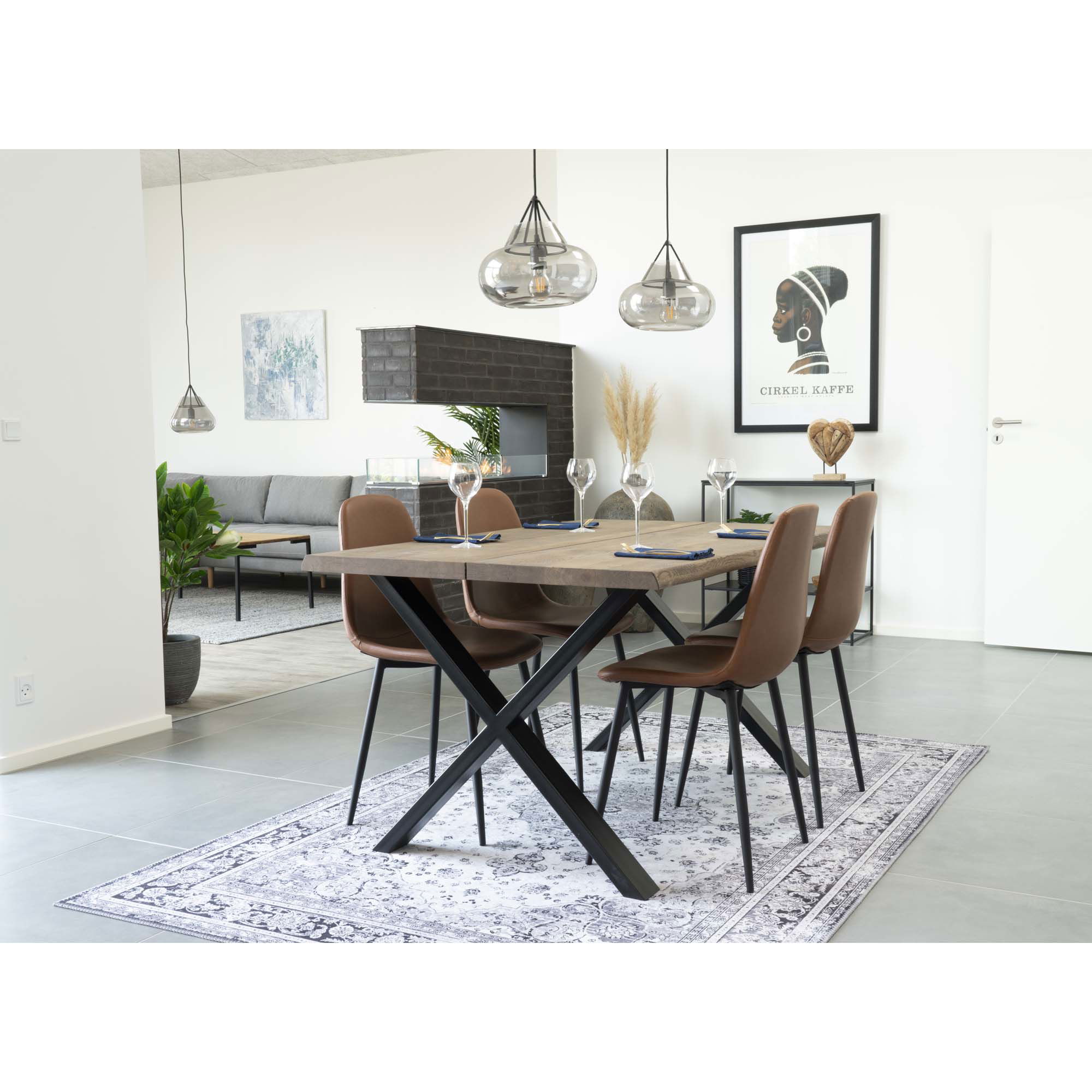 QUVIO Eetkamerstoel Parijs – Lichtbruin Vintage – Set van 2 – Zwart Stalen Poten