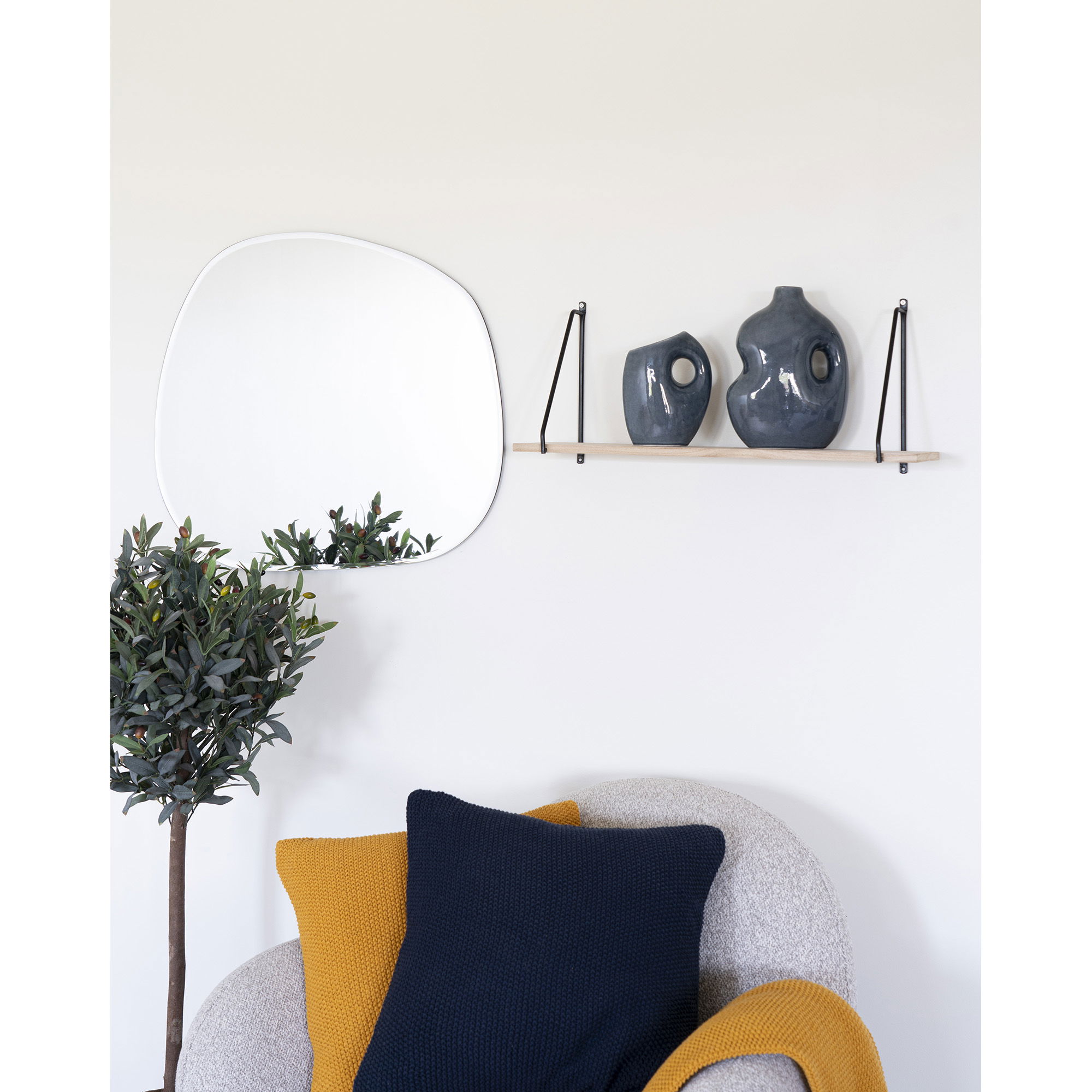 QUVIO Wandplank Parijs – Houten Wandplank – Zwart stalen frame – 65×17 cm