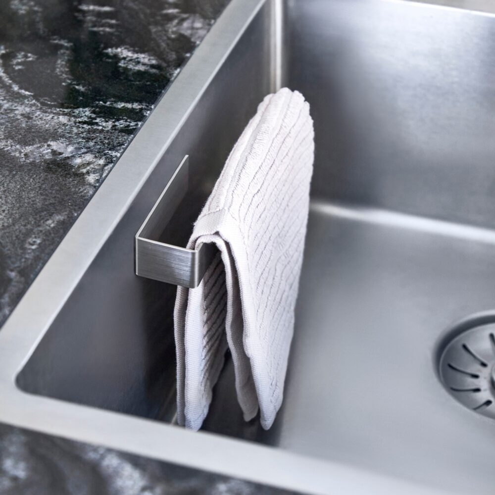 zilveren vaatdoekhouder keuken afbeelding 3
