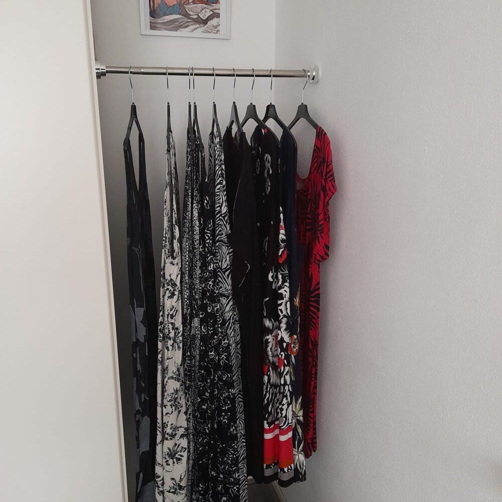 Verstelbare kledingstang zonder boren afbeelding 8