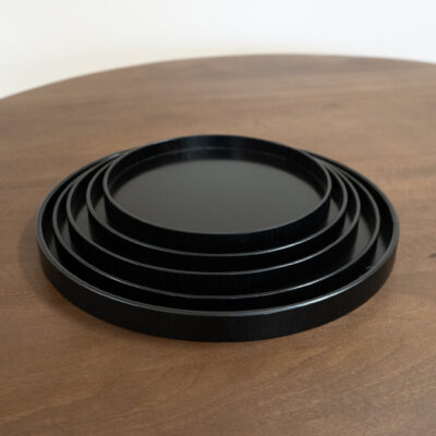 QUVIO Houten dienblad rond – Maat L – Diameter 30 cm – Zwart