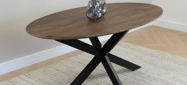 8484546-bruine-eettafel-sofia-160-1