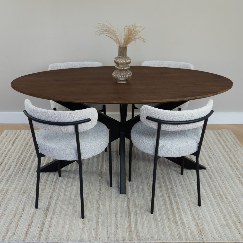 QUVIO Eettafel Sofia – Ovaal – 160×90 cm – Stalen kruispoot – FSC® gecertificeerd mangohout – Bruin