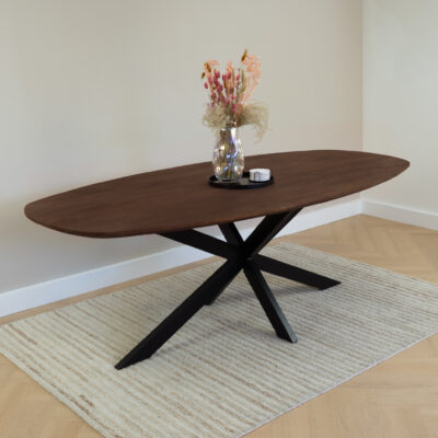 QUVIO Eettafel Sofia – Deens Ovaal – 220 x 110 cm – Stalen kruispoot – FSC® gecertificeerd mangohout – Bruin