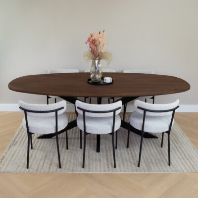 QUVIO Eettafel Sofia – Deens Ovaal – 220 x 110 cm – Stalen kruispoot – FSC® gecertificeerd mangohout – Bruin