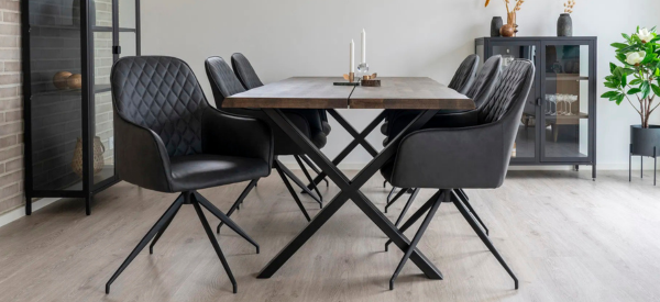 Zwarte eetkamerstoelen
