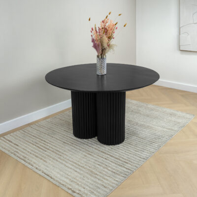 Eettafel, zwarte eettafel, ronde eettafel, eettafel 130 cm, sfeer