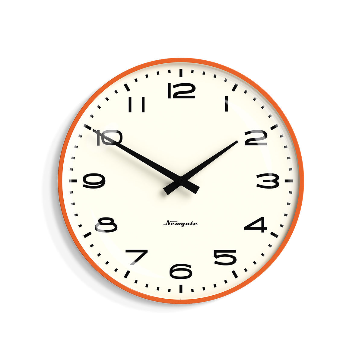 Newgate Radio City Wandklok – Pompoen Oranje – Nummers