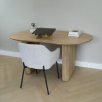 eettafel van 160x90 cm, eettafel Lynn, ovale eettafel, ovale eettafel van hout, houten eettafel, eettafel 160x90 cm, tafel, mangohout eettafel,