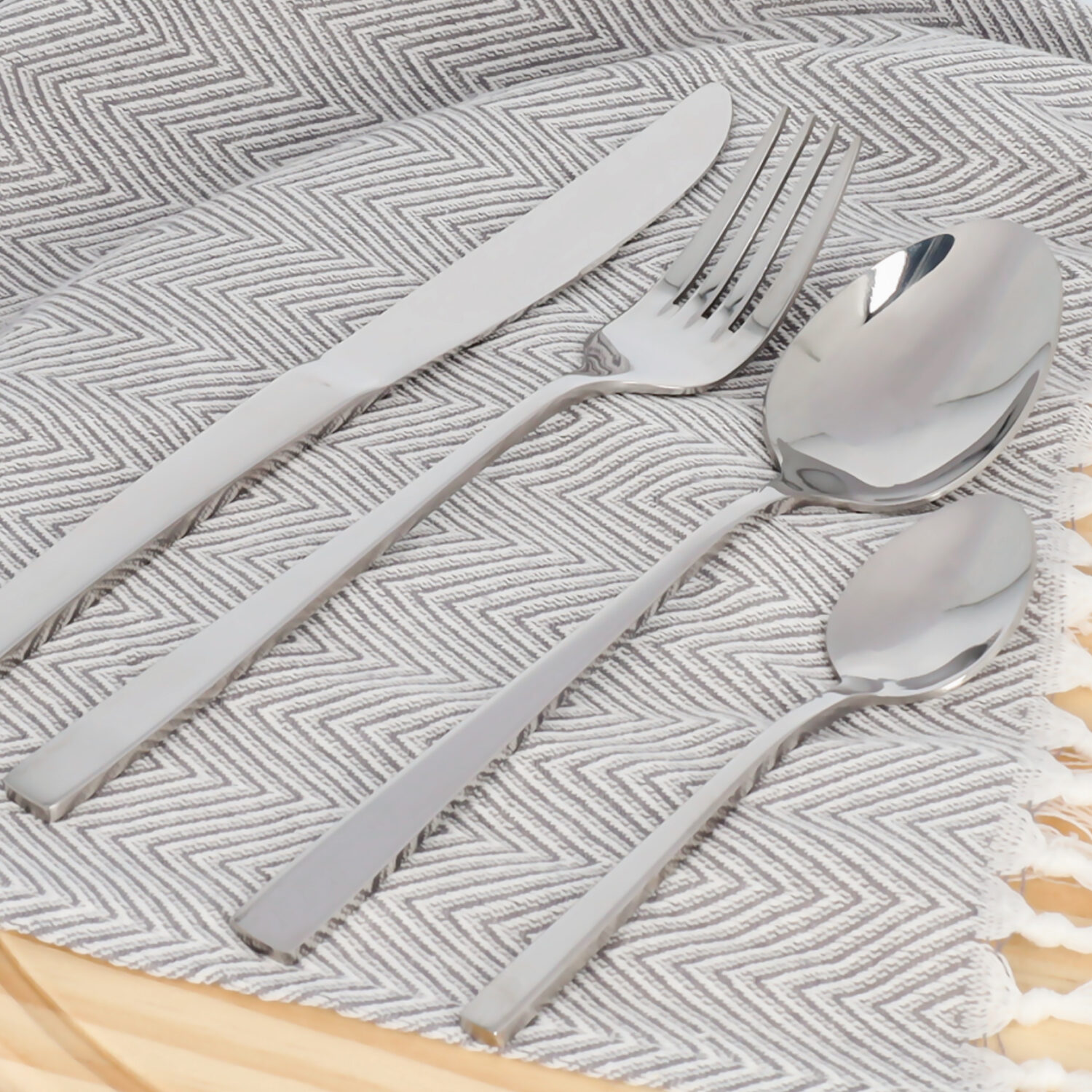 Zilver besteksets bij homeliving