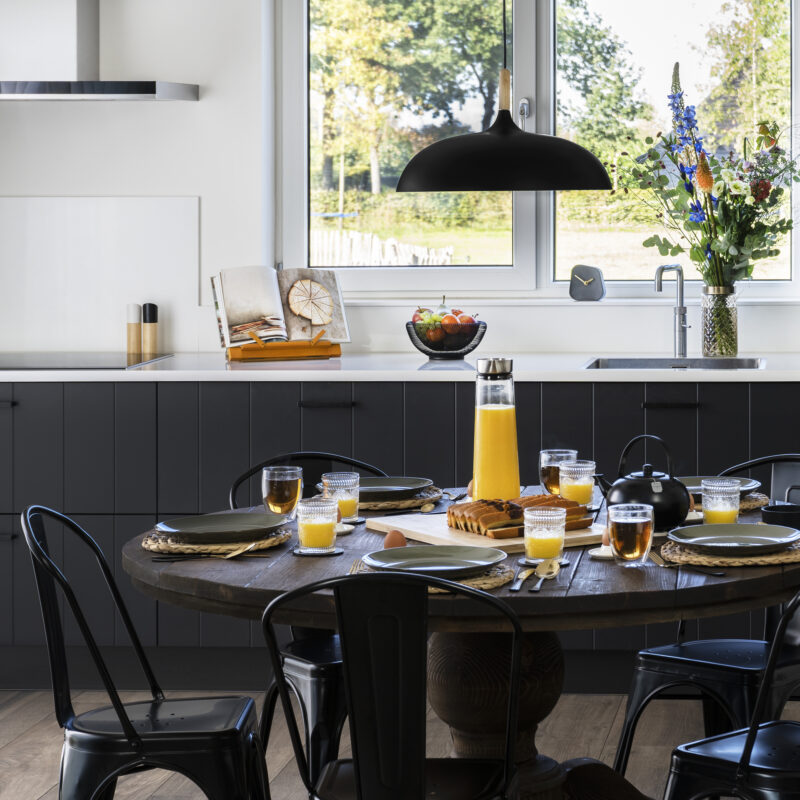 Glazen karaf bij homeliving