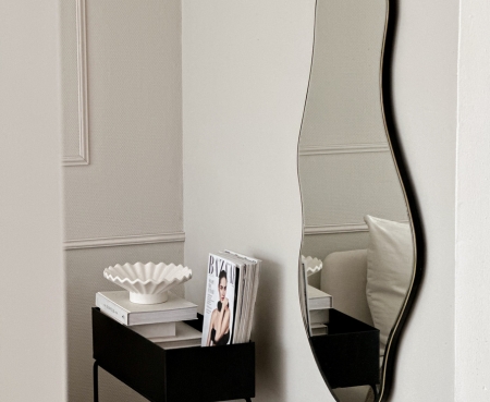 QUVIO Staande kapstok hout – 175 cm hoog – 8 ophanghaken – Zwart