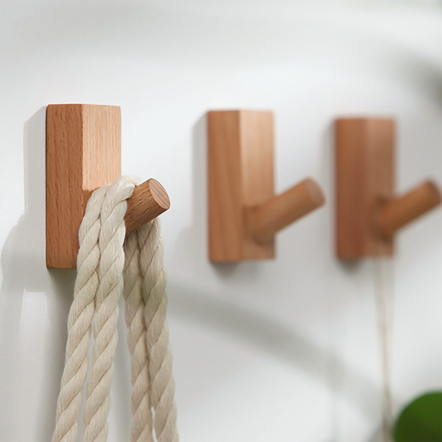 Houten wandhaken bij homeliving