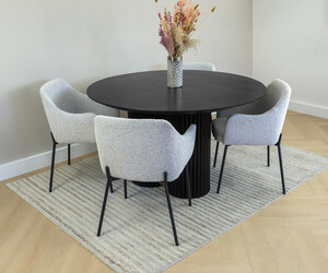 zwarte eettafel rond Homeliving.nl