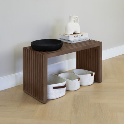 halbankje, halbankje van mangohout, halbankje Lexi, decoratief bankje, schoenenbankje, houten halbankje, Lexi bankje, bankje, sfeer