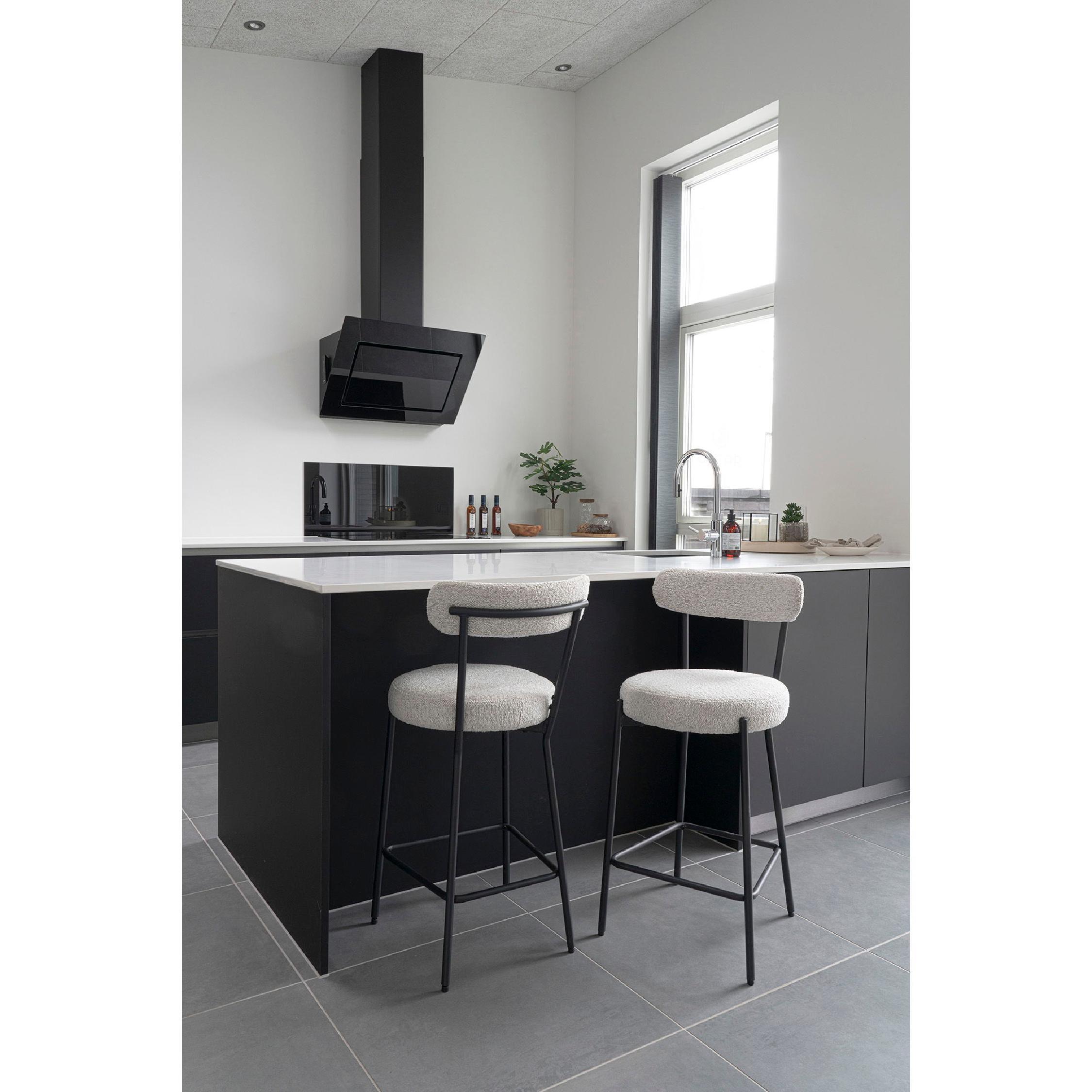 witte bouclé barkruk Jaro afbeelding 6