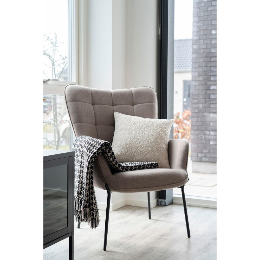 grijze fauteuil met zwarte poten afbeelding 7
