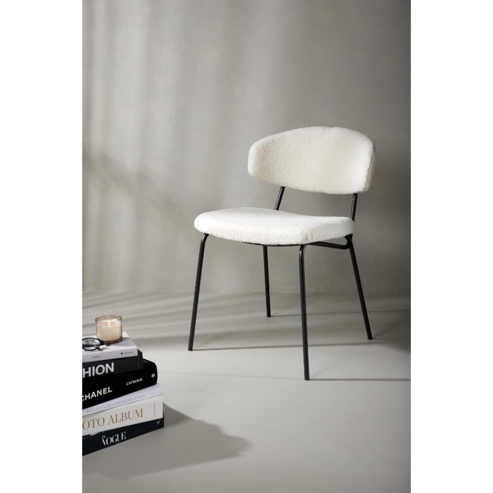 Menno bouclé eetkamerstoelen wit met zwarte poten afbeelding 8