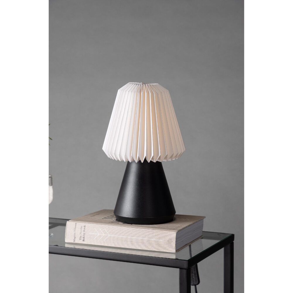 zwarte plissé tafellamp met touch bediening afbeelding 5