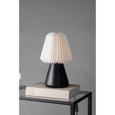 zwarte plissé tafellamp met touch bediening afbeelding 5