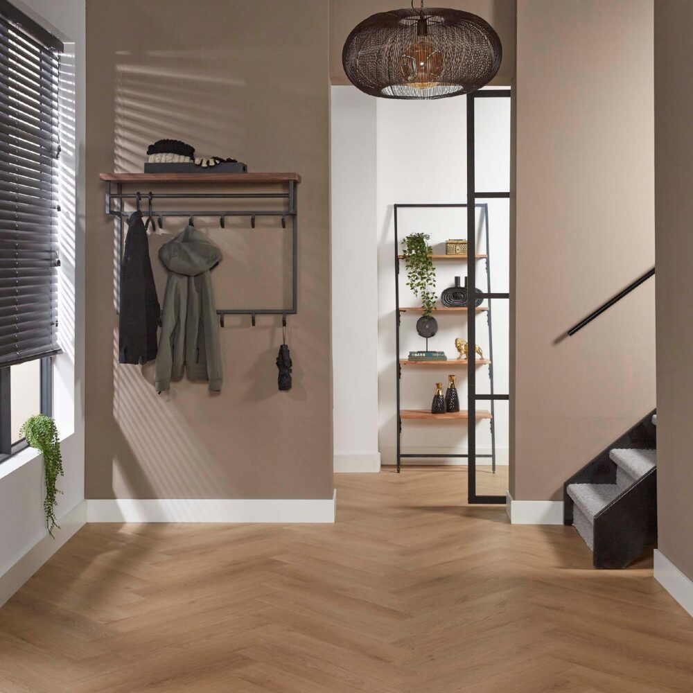 wandkapstok met hoedenplank 12 haken afbeelding 4