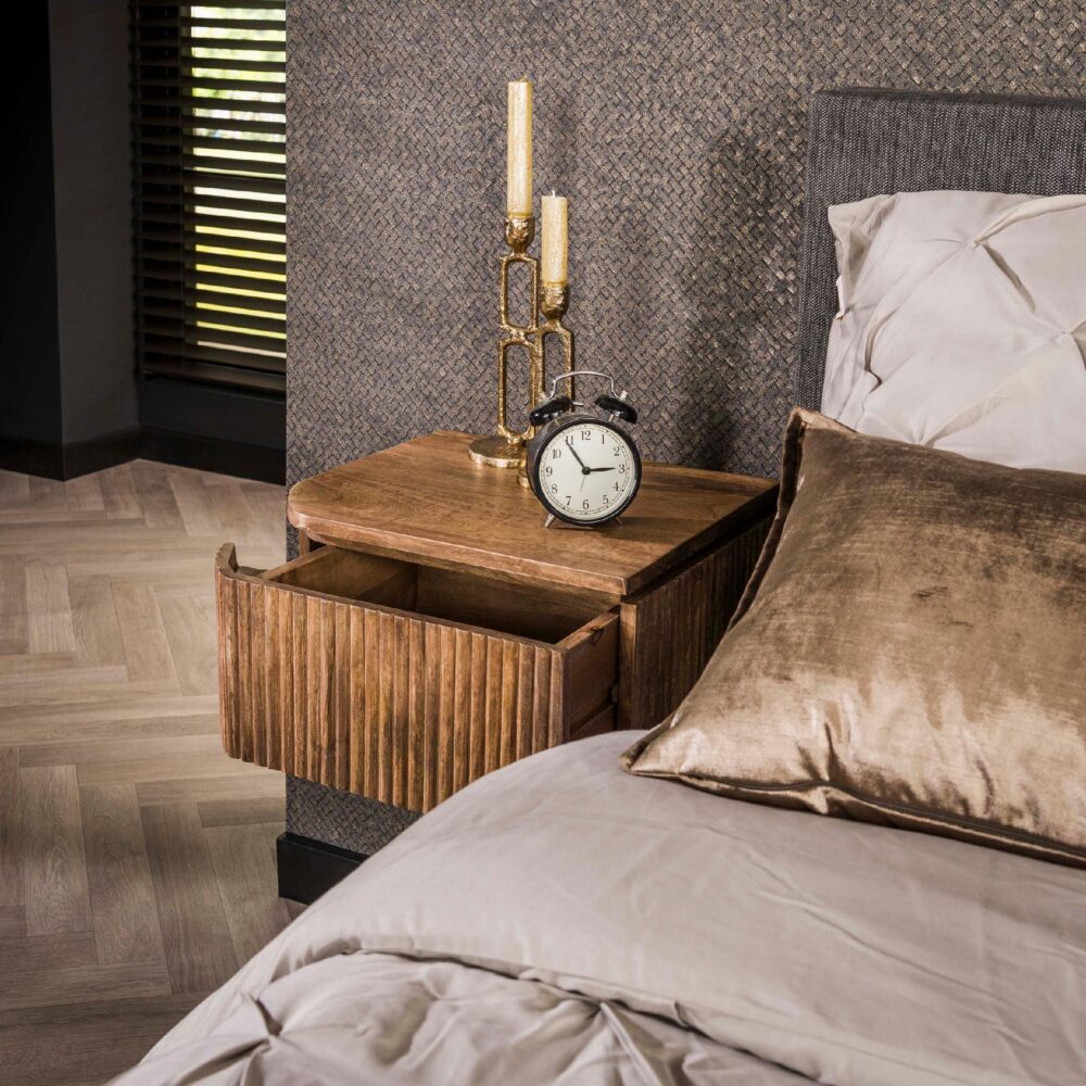 zwevende mangohouten nachtkastjes Sari afbeelding 5