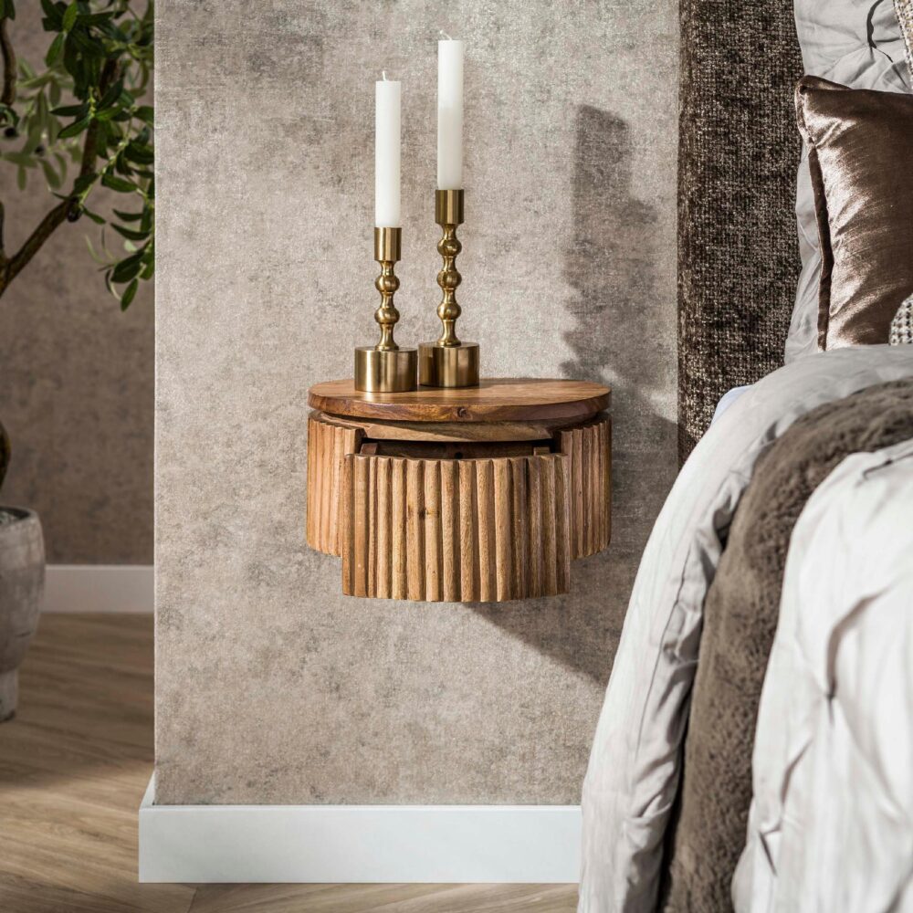 zwevend rond nachtkastje Sari mangohout afbeelding 4