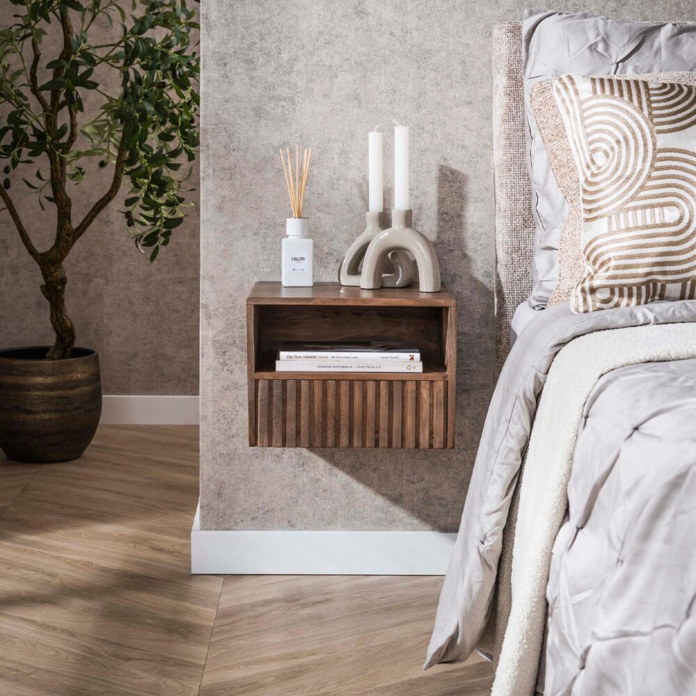 zwevend nachtkastje Finn acaciahout afbeelding 5