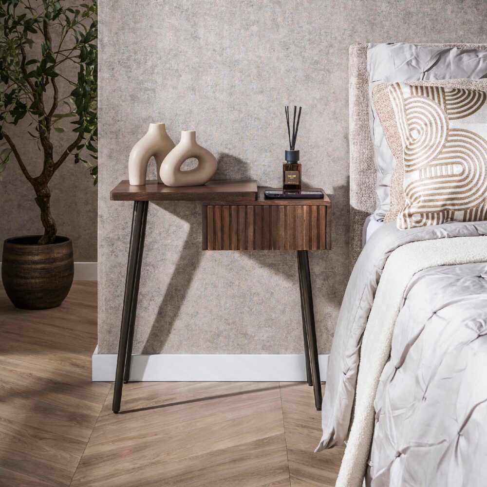 acaciahouten nachtkastje Finn met lade rechts afbeelding 4