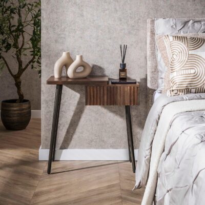 acaciahouten nachtkastje Finn met lade rechts afbeelding 4