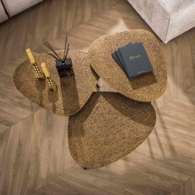 Aiko driehoekige salontafel set van 3 antiek brons afbeelding 4
