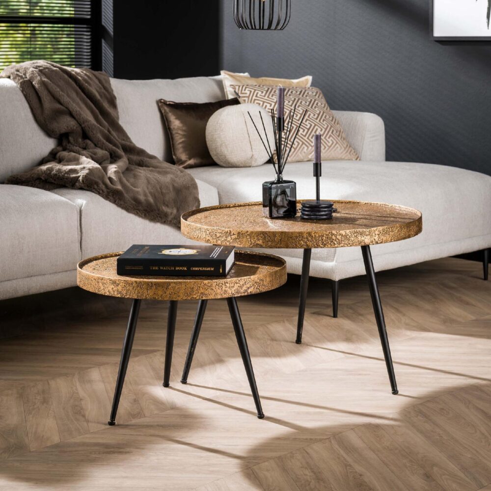 ronde salontafel set metaal antiek brons Nest of Nora afbeelding 4