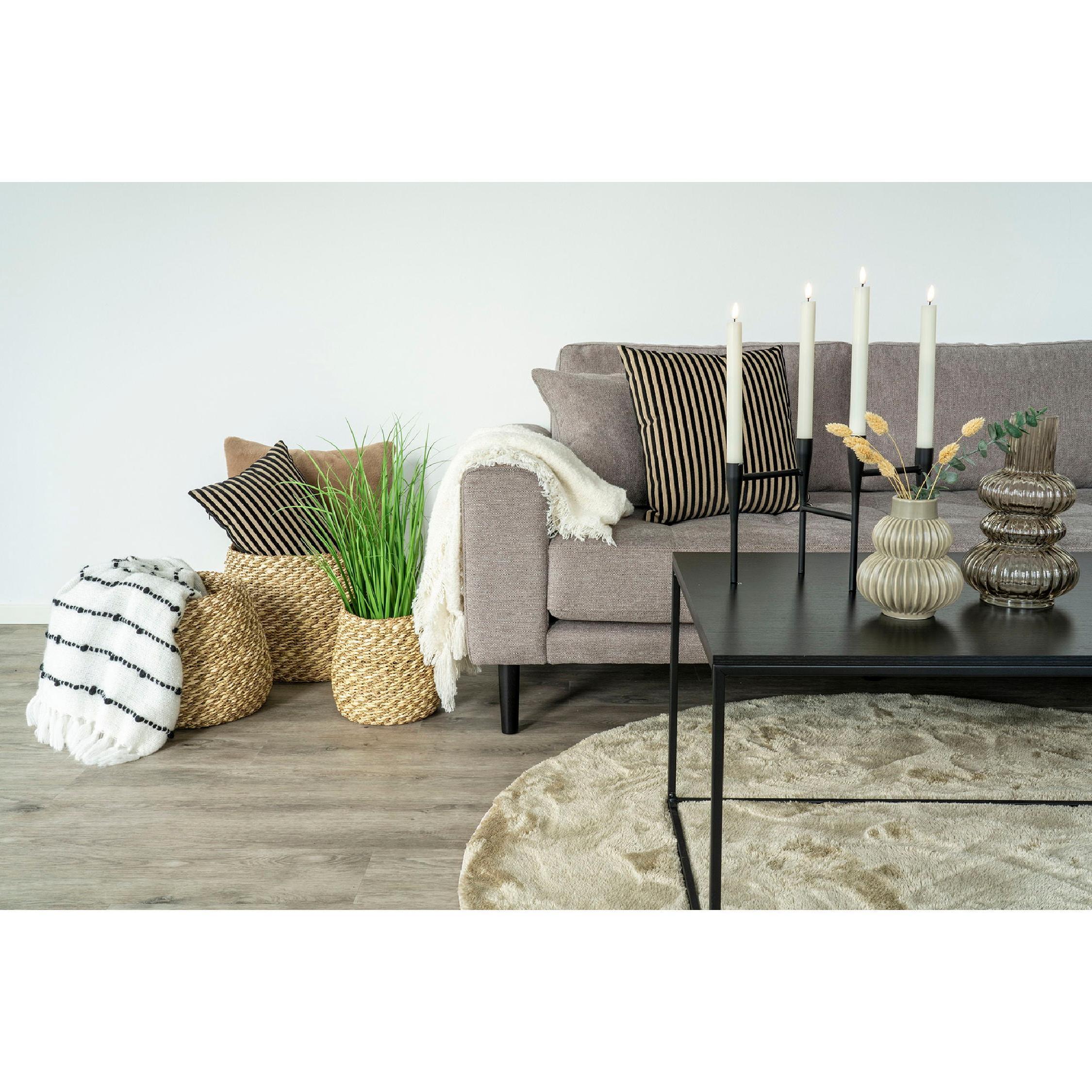 zwarte stalen kandelaar afbeelding 4