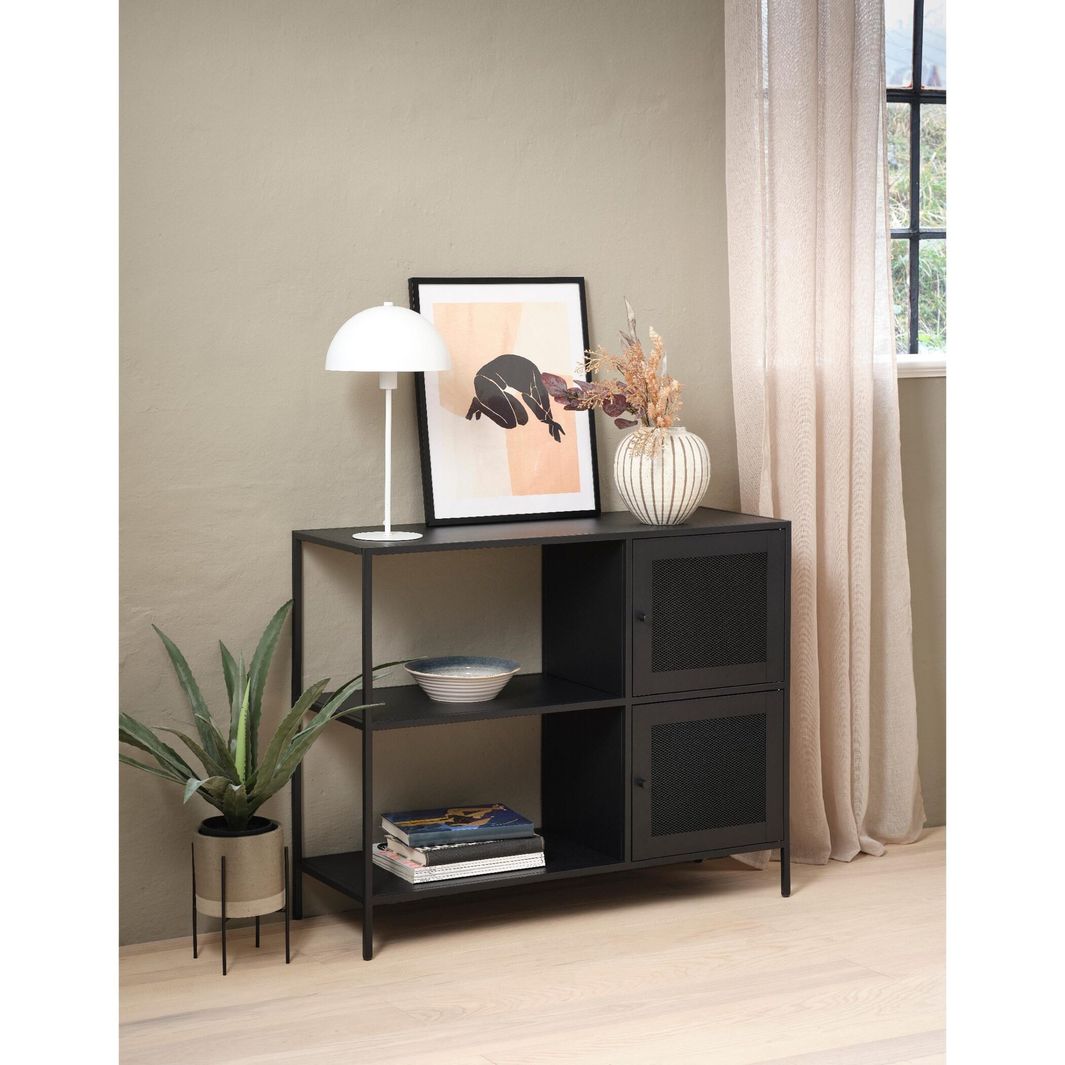 zwart metalen dressoir Sara afbeelding 12