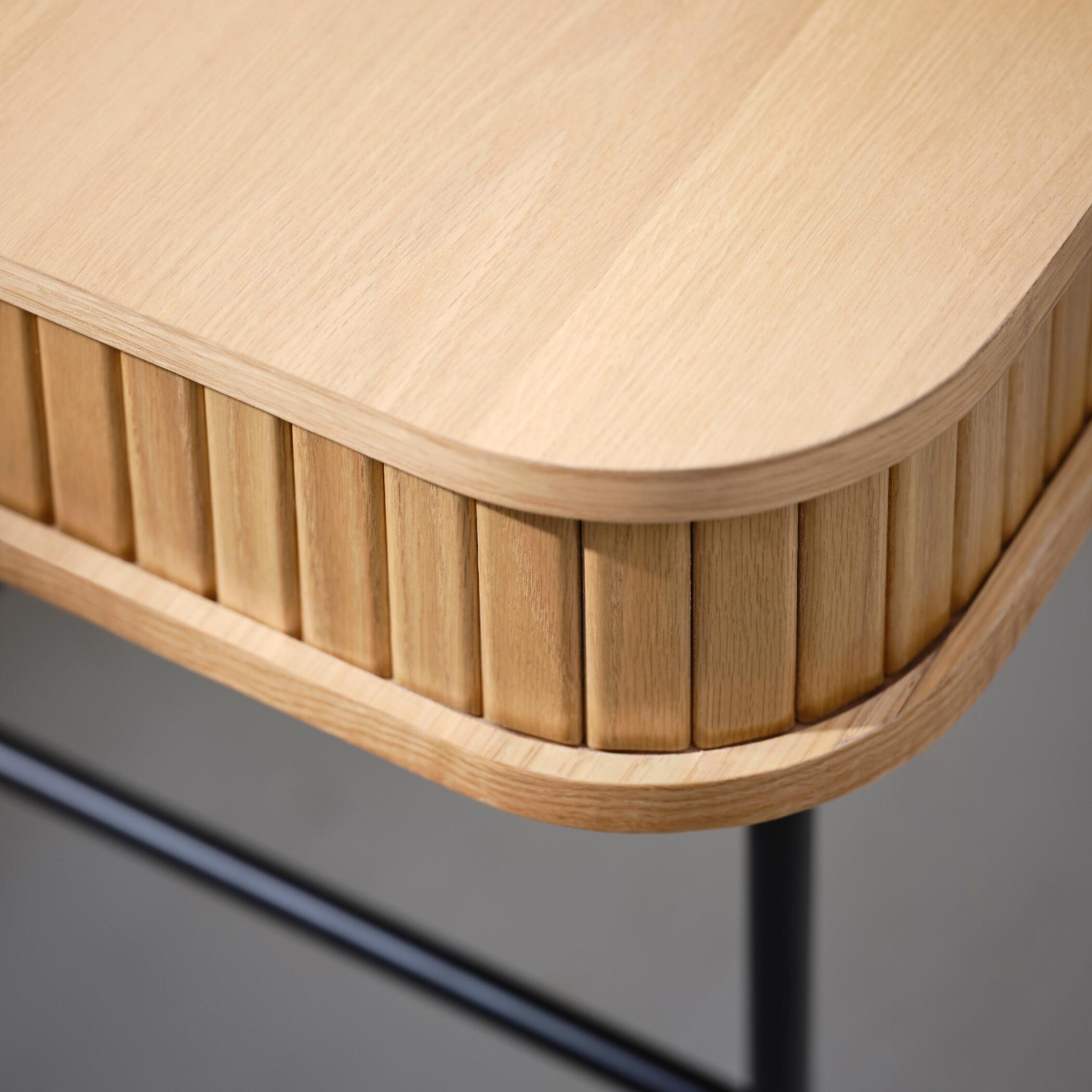 bureau Nova met lade en kabeldoorvoer afbeelding 5