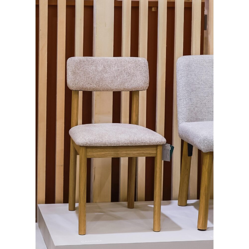 bouclé eetkamerstoelen Ivy zand afbeelding 6