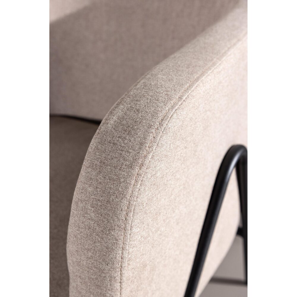 beige stoffen fauteuil met metalen poten afbeelding 11