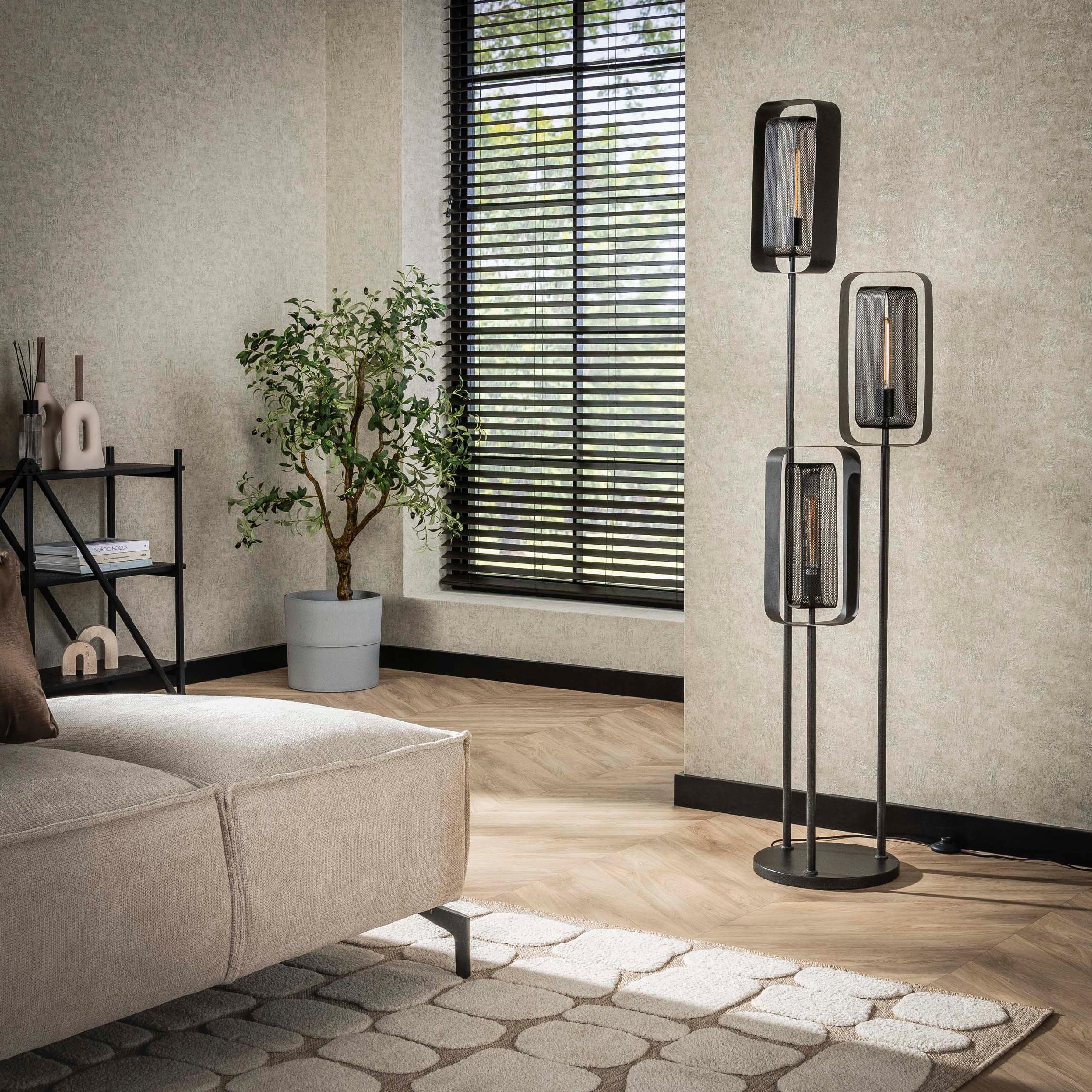 Tayla 3-lichts zwarte mesh vloerlamp afbeelding 3