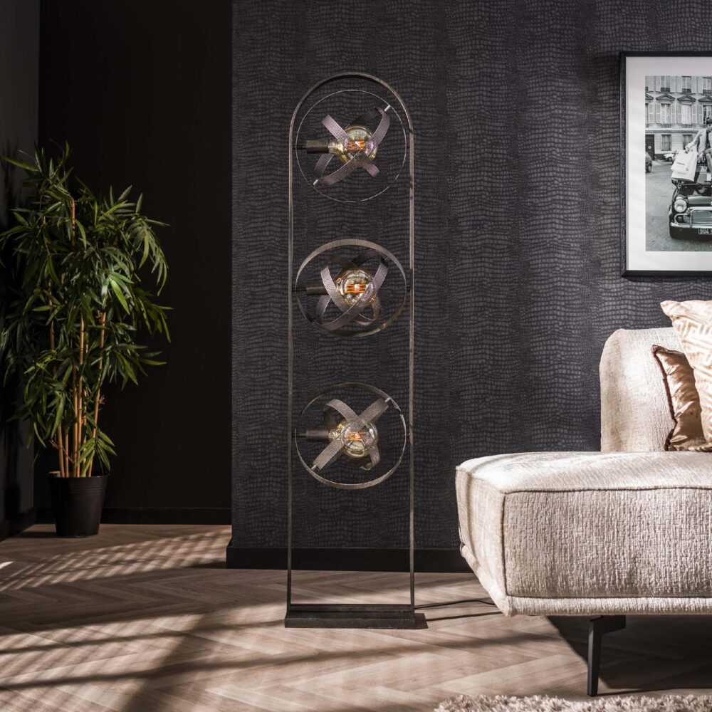 zwarte vloerlamp Ruvo afbeelding 3