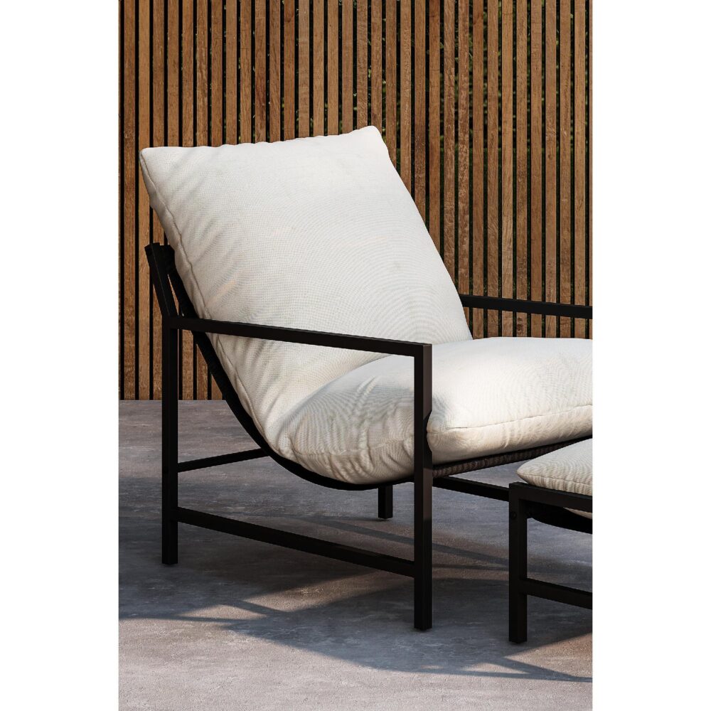 Liora loungestoel buiten met voetenbank afbeelding 8